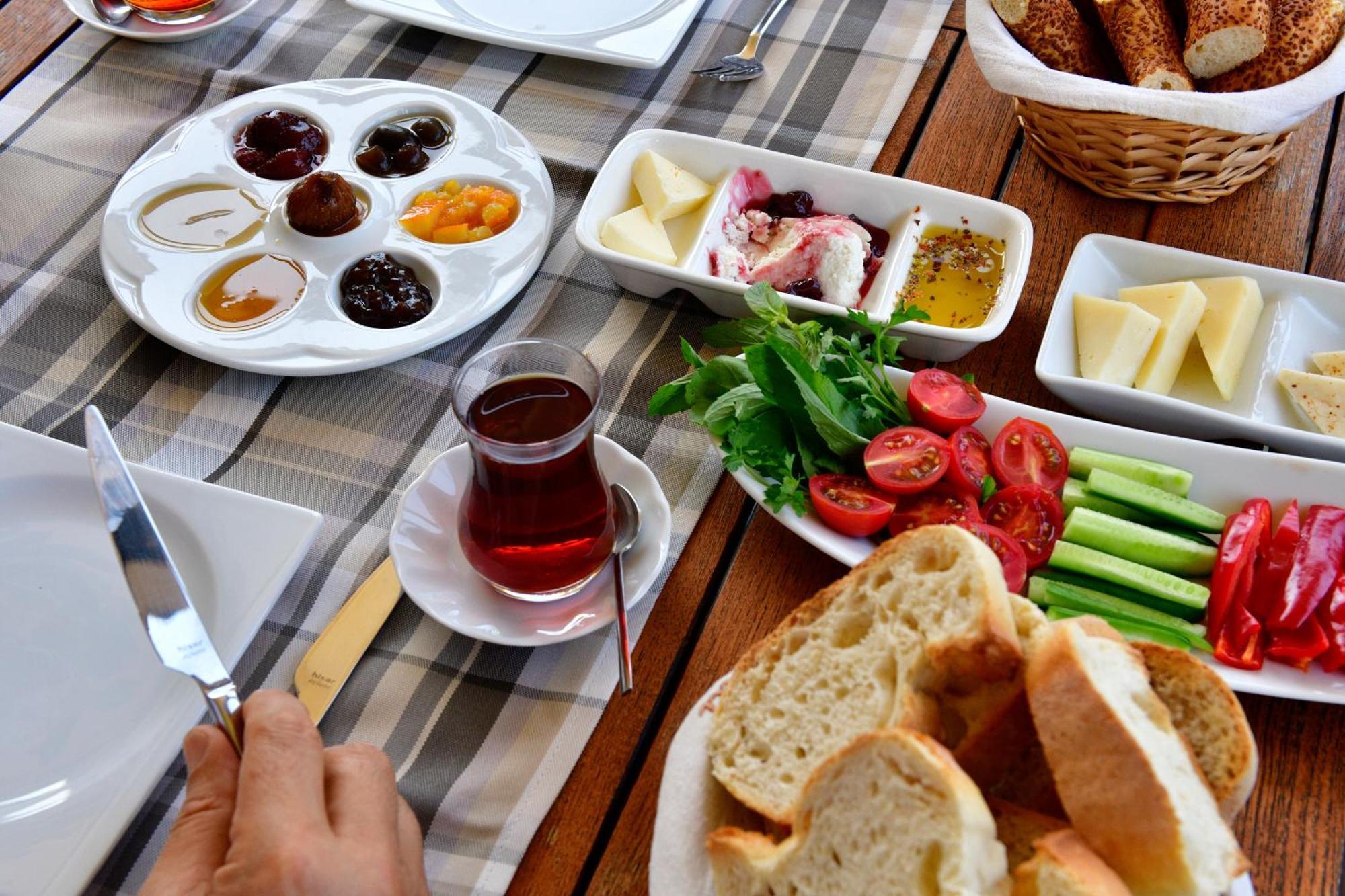 فندق Siyah Lale Cunda 1841 (Adults Only) Ayvalı المظهر الخارجي الصورة