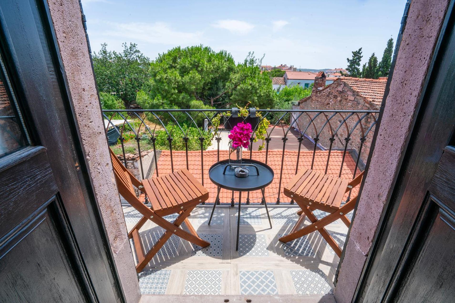 فندق Siyah Lale Cunda 1841 (Adults Only) Ayvalı المظهر الخارجي الصورة