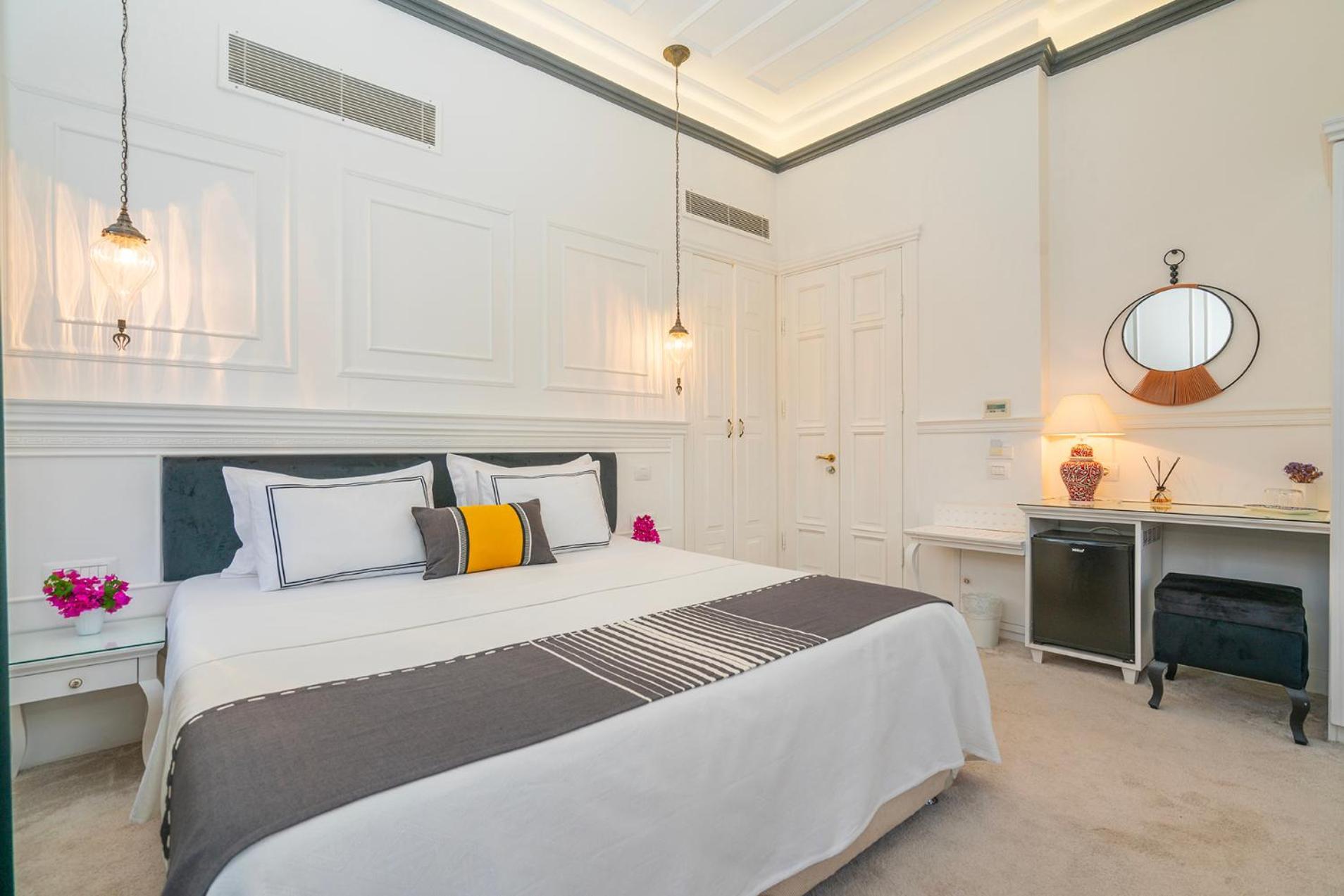 فندق Siyah Lale Cunda 1841 (Adults Only) Ayvalı المظهر الخارجي الصورة