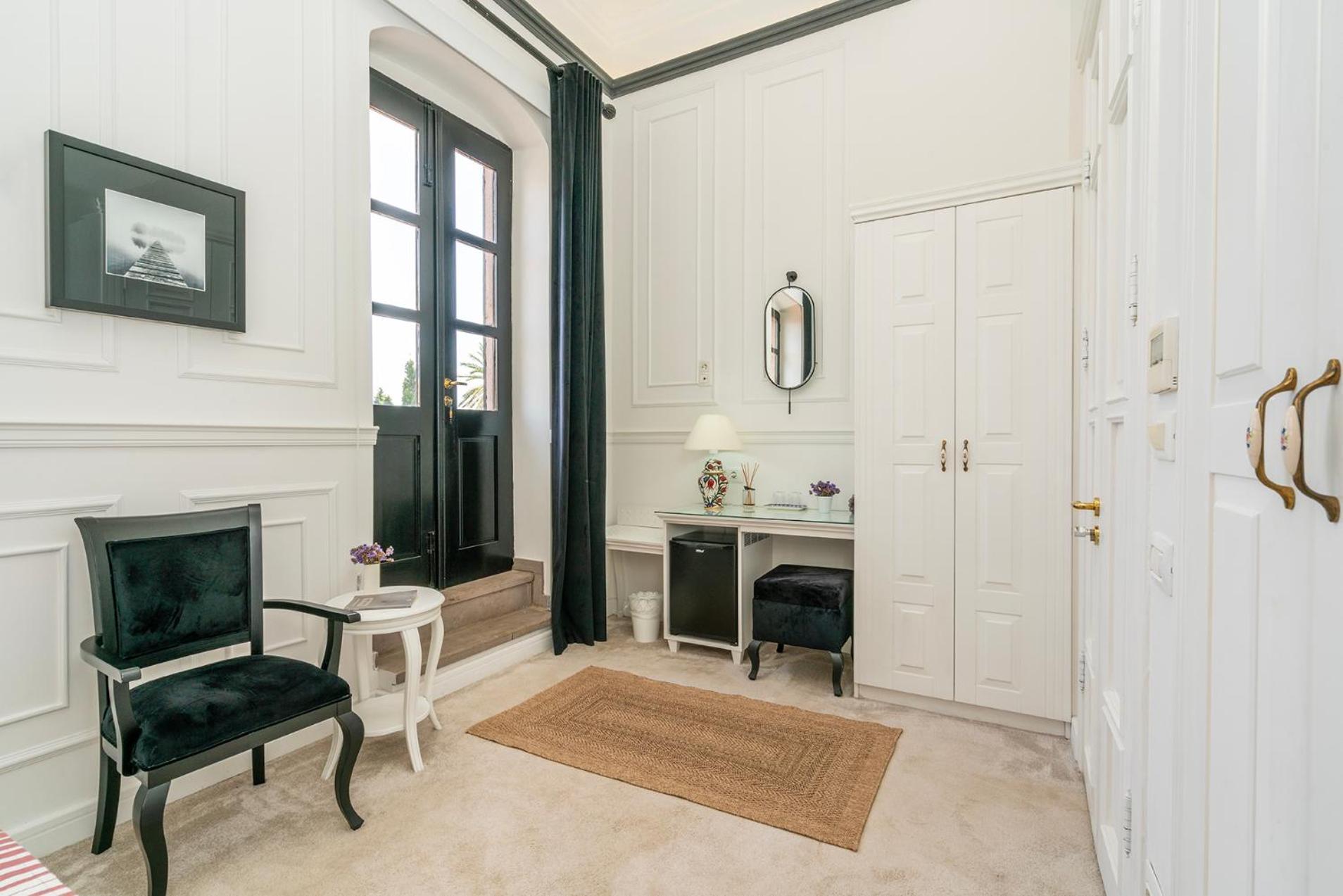 فندق Siyah Lale Cunda 1841 (Adults Only) Ayvalı المظهر الخارجي الصورة